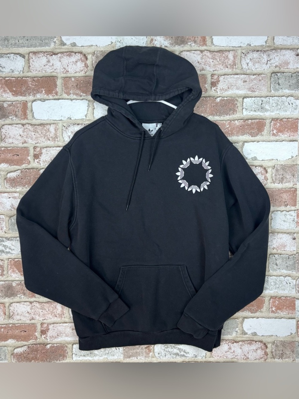 Adidas skateboarding pinwheel pullover hoodie sweatshirt | Men’s small